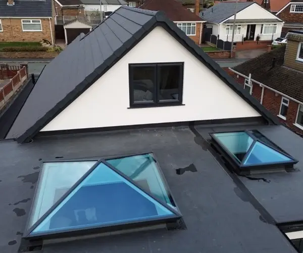 image of a roof lantern